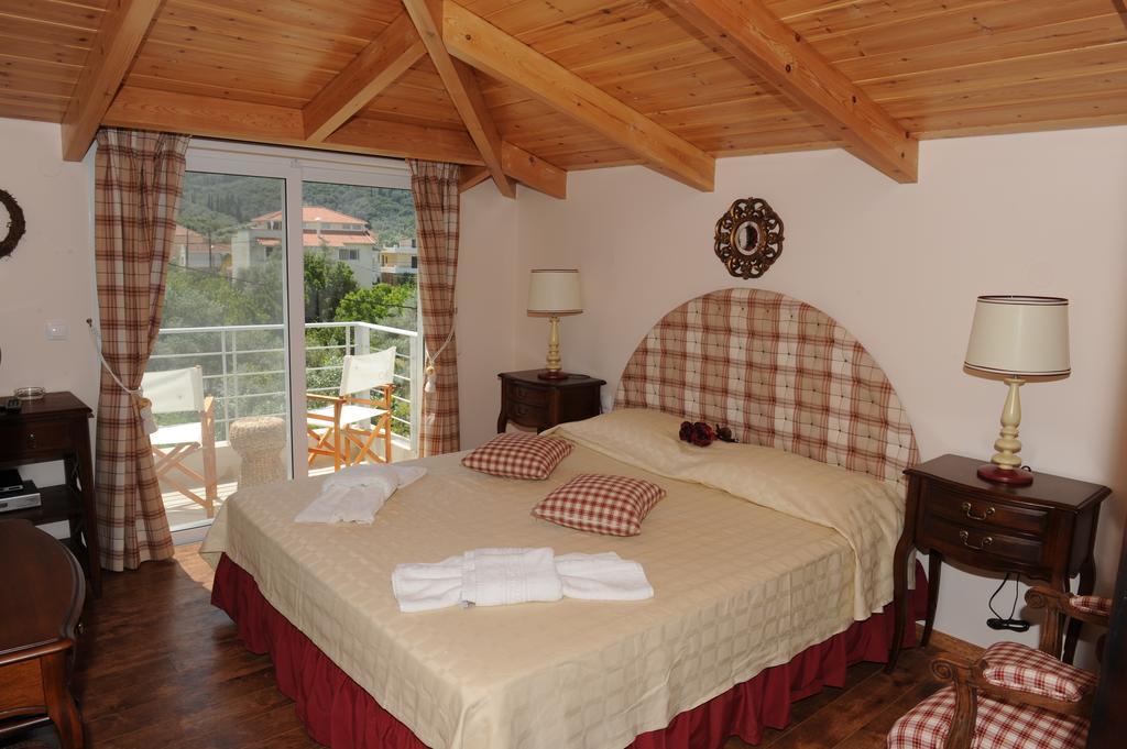 Agnadi Suites Episkopos Camera foto