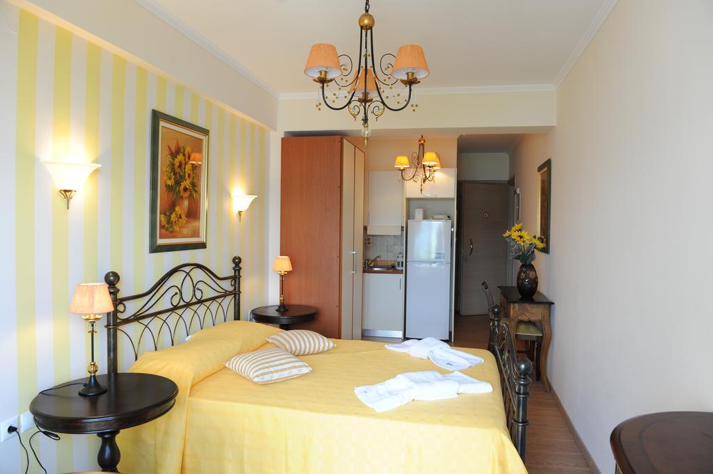 Agnadi Suites Episkopos Esterno foto