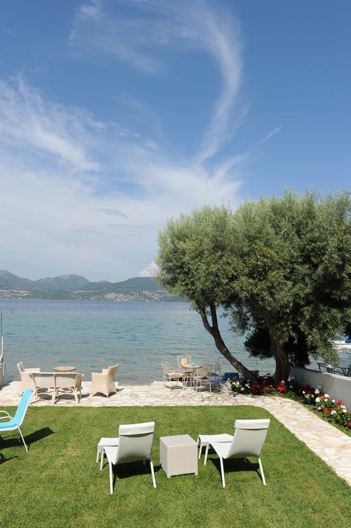Agnadi Suites Episkopos Esterno foto